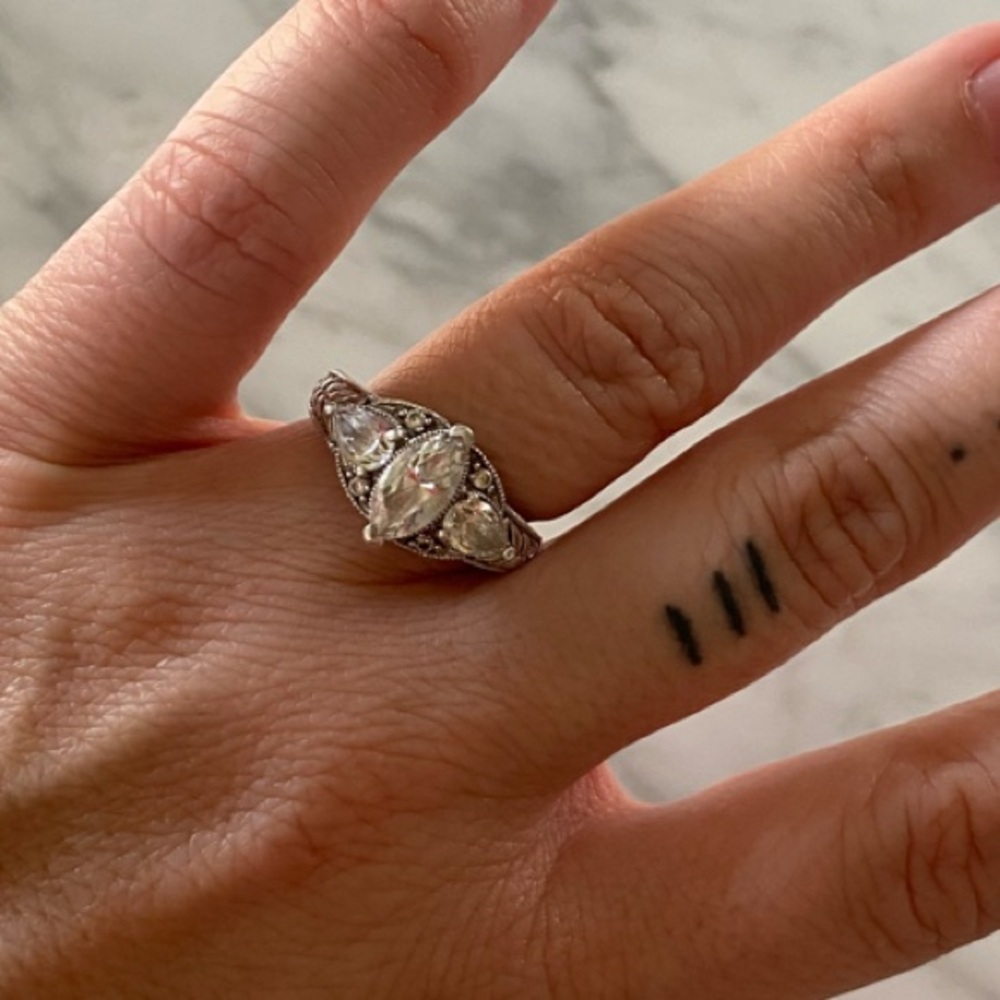 Vintage Style Silver Women's Ring